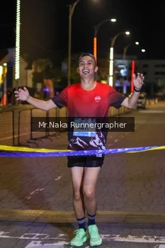 Runner Photo 1564722