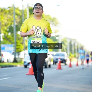 Runner Photo 1564784