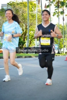 Runner Photo 1564827