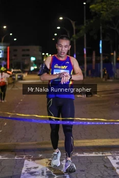 Runner Photo 1564836