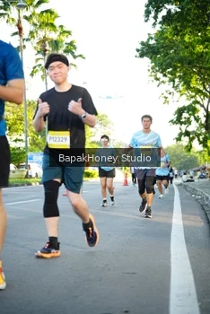 Runner Photo 1564901