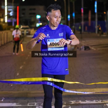 Runner Photo 1564912