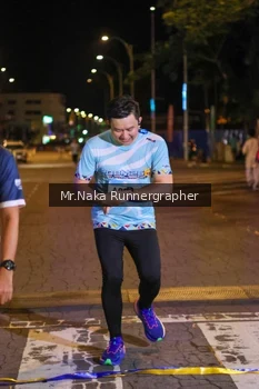 Runner Photo 1564947