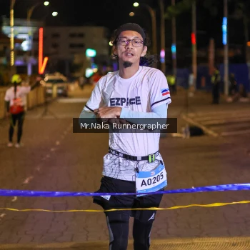 Runner Photo 1565166
