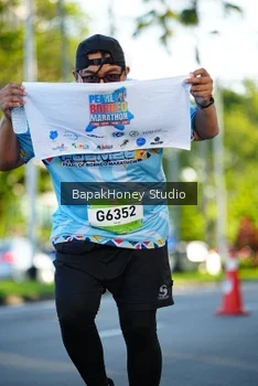 Runner Photo 1565329