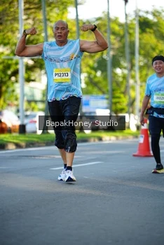 Runner Photo 1565488