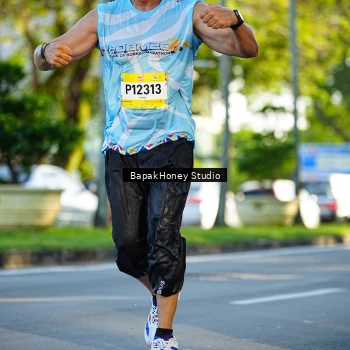 Runner Photo 1565512