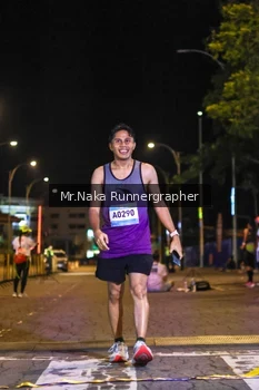 Runner Photo 1565514