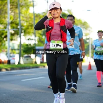 Runner Photo 1565518