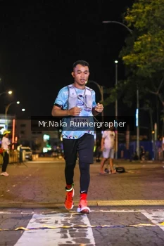Runner Photo 1565521