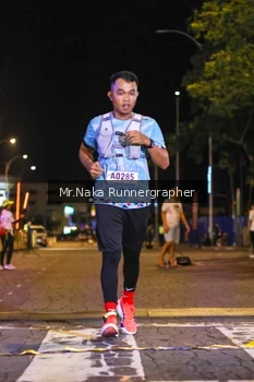Runner Photo 1565529
