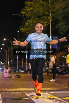 Runner Photo 1565536