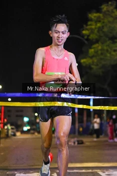 Runner Photo 1565569