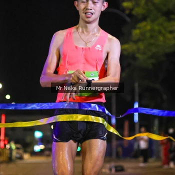 Runner Photo 1565573