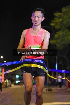 Runner Photo 1565575