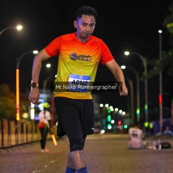 Runner Photo 1565602