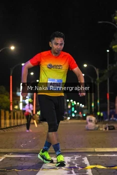 Runner Photo 1565605