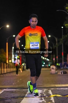 Runner Photo 1565608