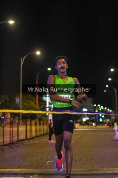 Runner Photo 1565609