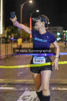 Runner Photo 1565716