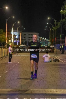 Runner Photo 1565717
