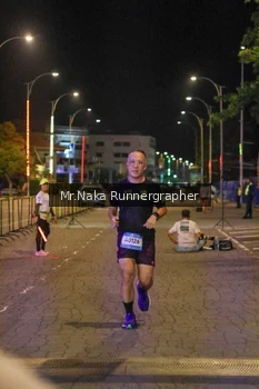 Runner Photo 1565721