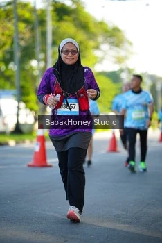 Runner Photo 1565776