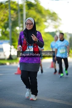 Runner Photo 1565777