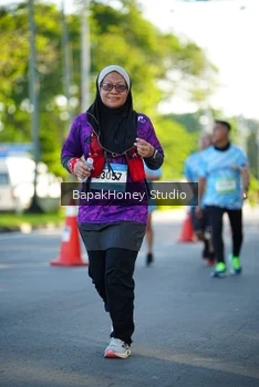 Runner Photo 1565778