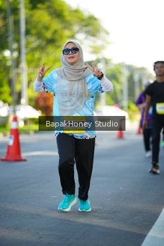 Runner Photo 1565794