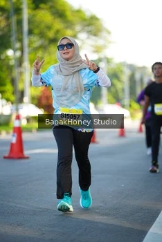 Runner Photo 1565795