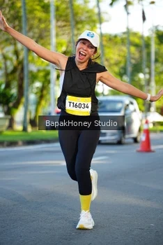 Runner Photo 1565811