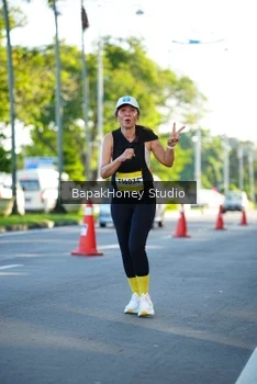 Runner Photo 1565822