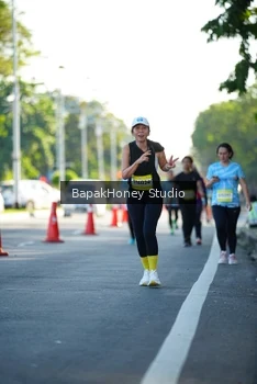 Runner Photo 1565825