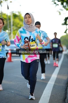 Runner Photo 1565846