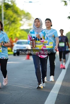 Runner Photo 1565853