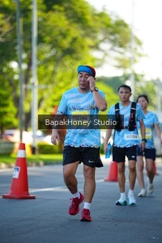 Runner Photo 1565864