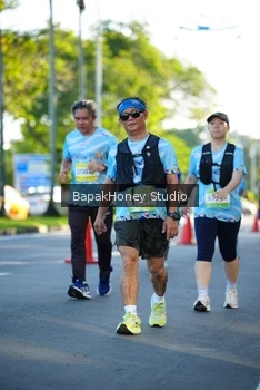 Runner Photo 1565903