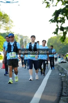 Runner Photo 1565907