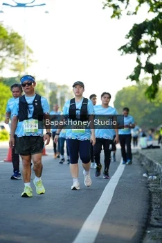 Runner Photo 1565908