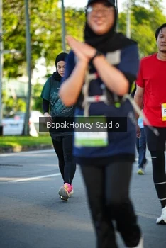 Runner Photo 1565916