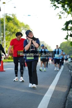 Runner Photo 1565920