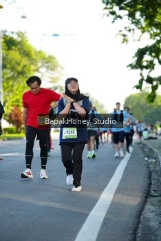Runner Photo 1565927