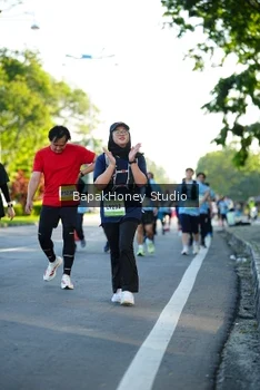 Runner Photo 1565931