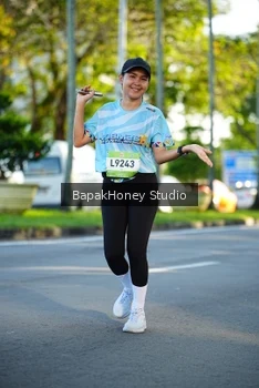 Runner Photo 1565951
