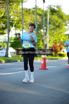 Runner Photo 1565954