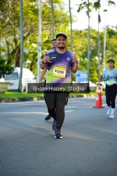 Runner Photo 1565960