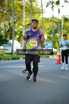 Runner Photo 1565961