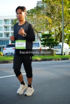 Runner Photo 1565963