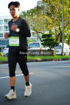 Runner Photo 1565964